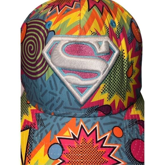 New DC Comics Superman Retro 1980s Colors Explosion Adjustable Snapback Hat - Picture 6 of 8